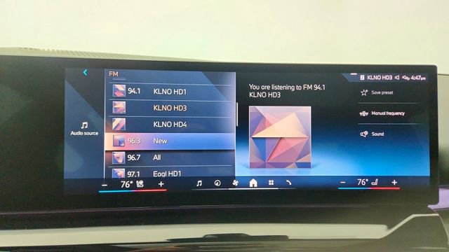 Used 2026 BMW 550e xDrive image 49