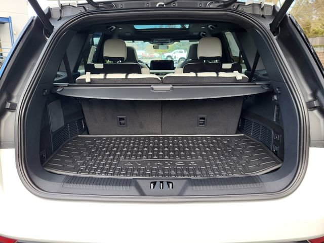 New 2026 Lincoln Aviator Black Label w/ Jet Appearance Package image 5