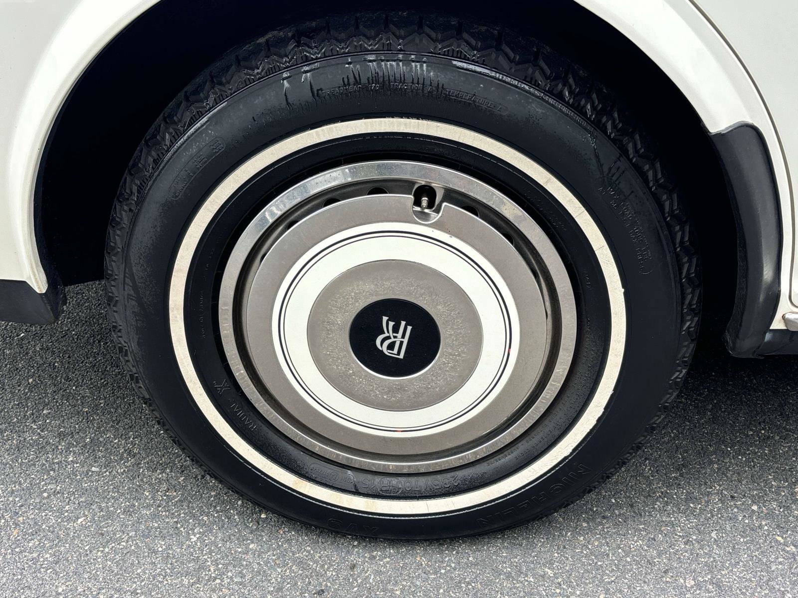 Used 1987 Rolls-Royce Silver Spur image 20