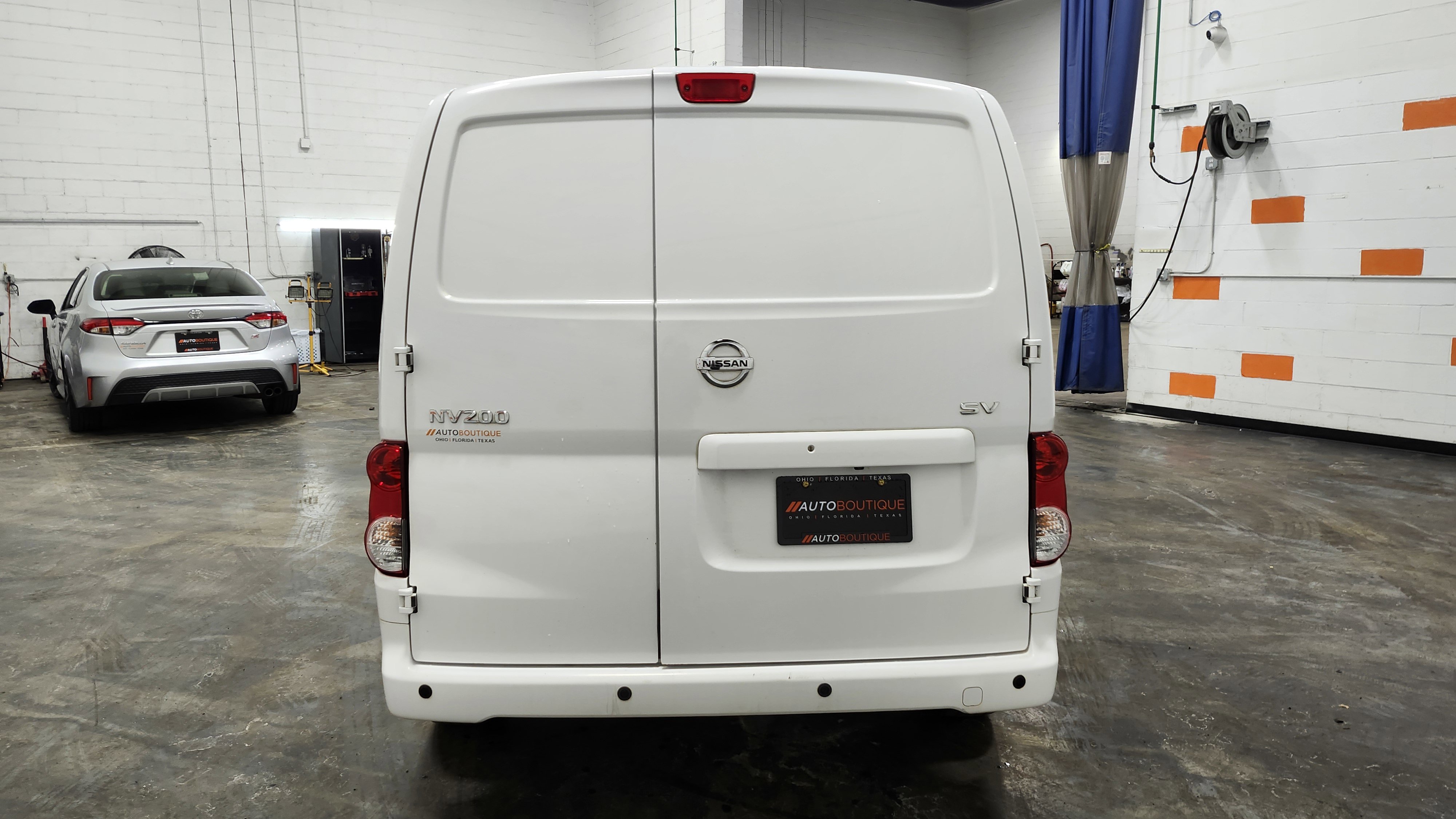 Used 2020 Nissan NV200 SV image 14