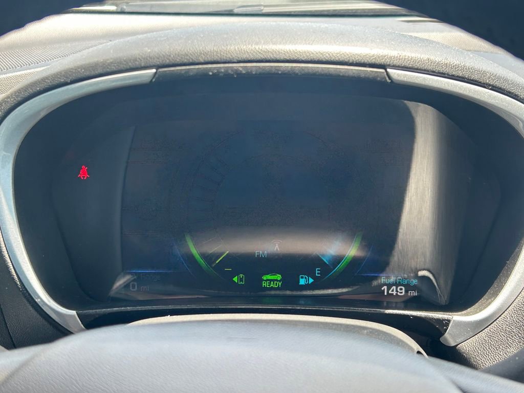 Used 2017 Chevrolet Volt LT FWD image 30