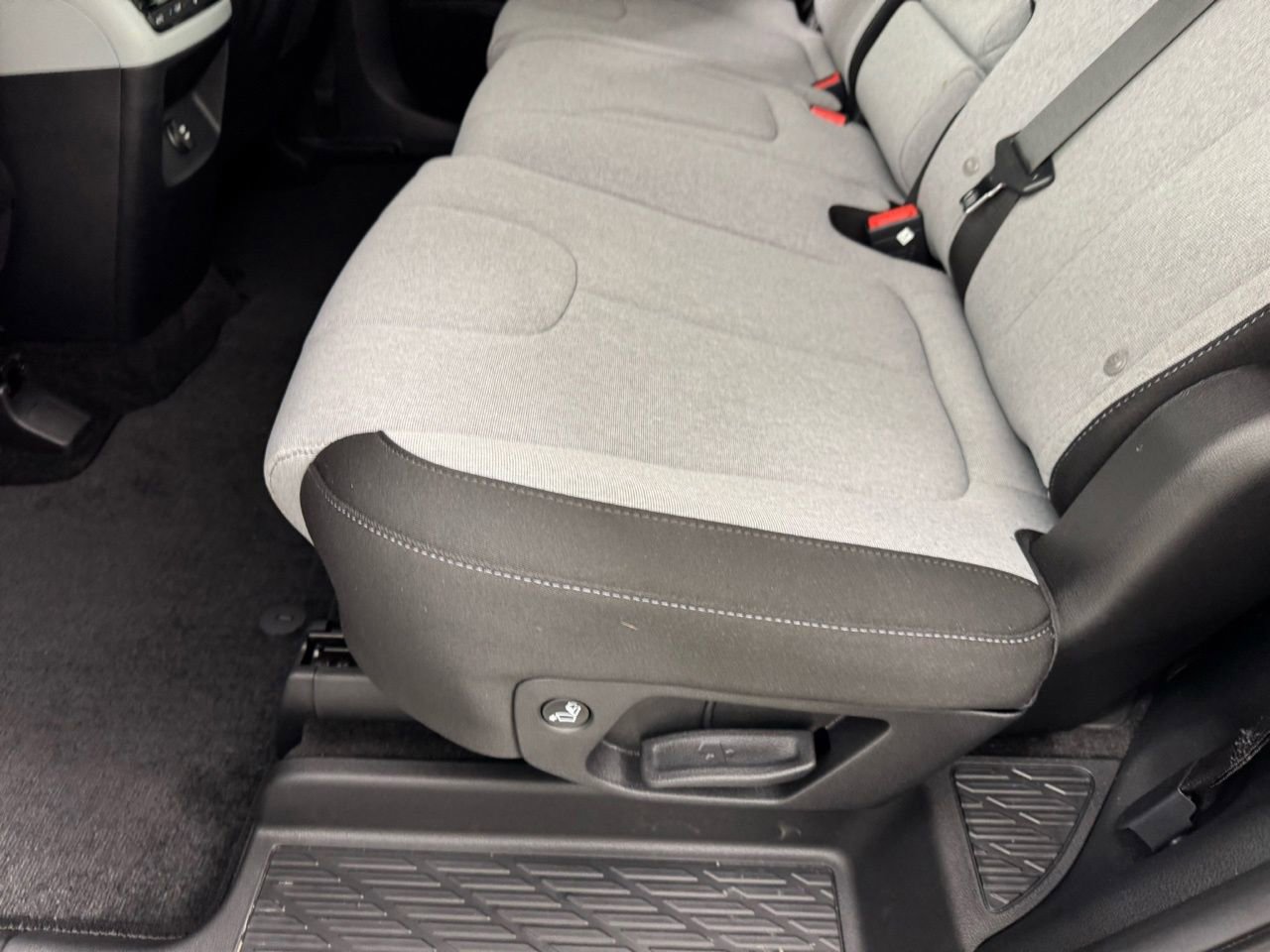 Used 2025 Hyundai Palisade SE image 29