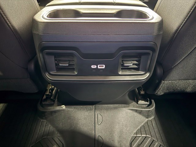 Used 2022 Chevrolet Silverado 1500 LT Trail Boss w/ Convenience Package II AWD/4WD image 15