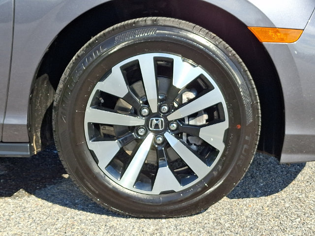 Certified 2026 Honda Odyssey EX-L image 8