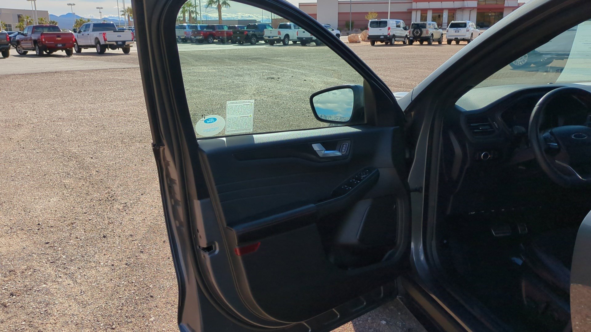 Used 2023 Ford Escape ST-Line w/ Tech Pack #1 image 13