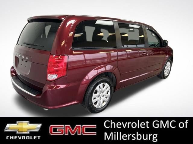 Used 2017 Dodge Grand Caravan SE image 3