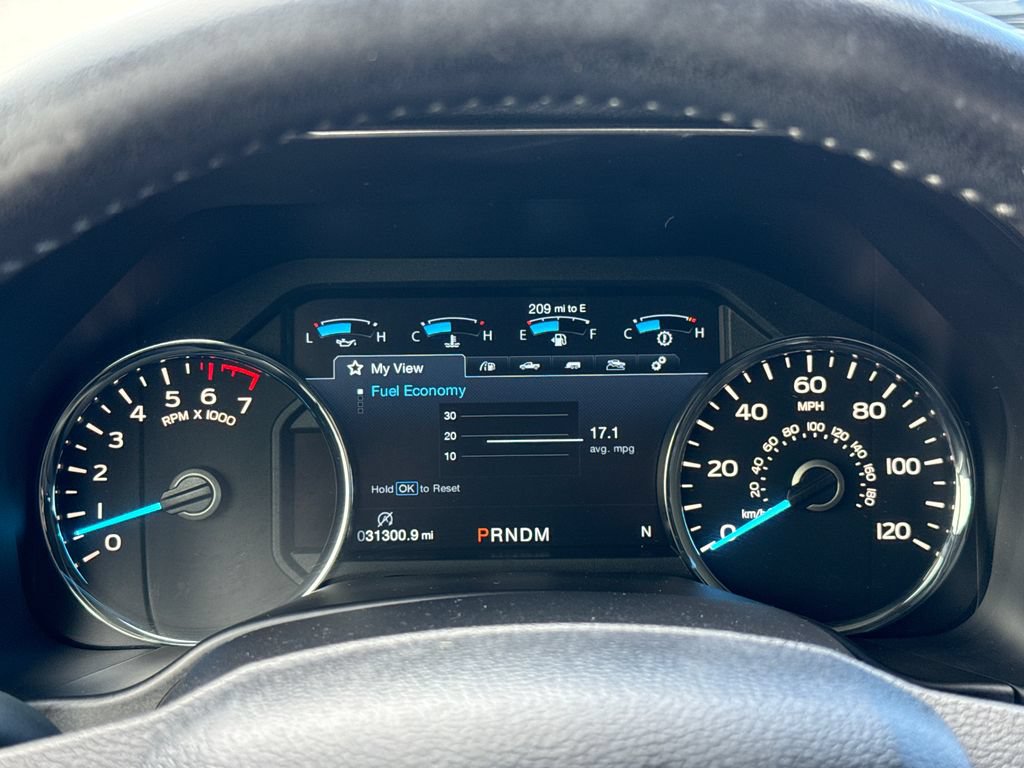 Used 2020 Ford F150 Lariat RWD image 18