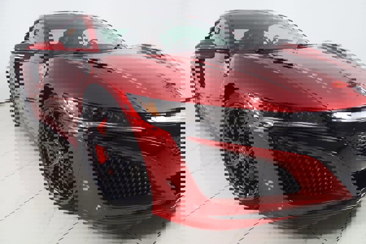Used 2017 Acura NSX image 19