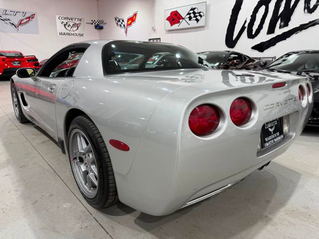 Used 2004 Chevrolet Corvette Z06 w/ Memory Package image 3