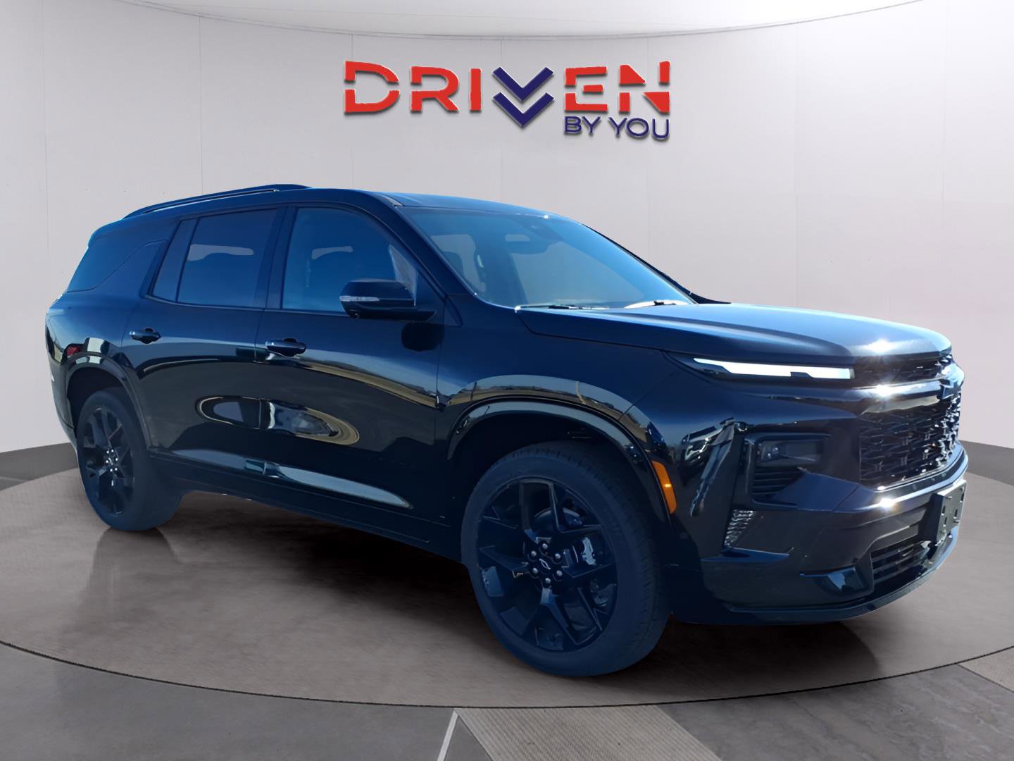 New 2026 Chevrolet Traverse RS w/ LPO, Floor Liner Package image 7