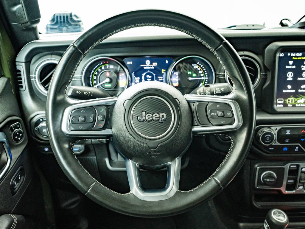 Used 2021 Jeep Wrangler Unlimited Sahara AWD/4WD image 37