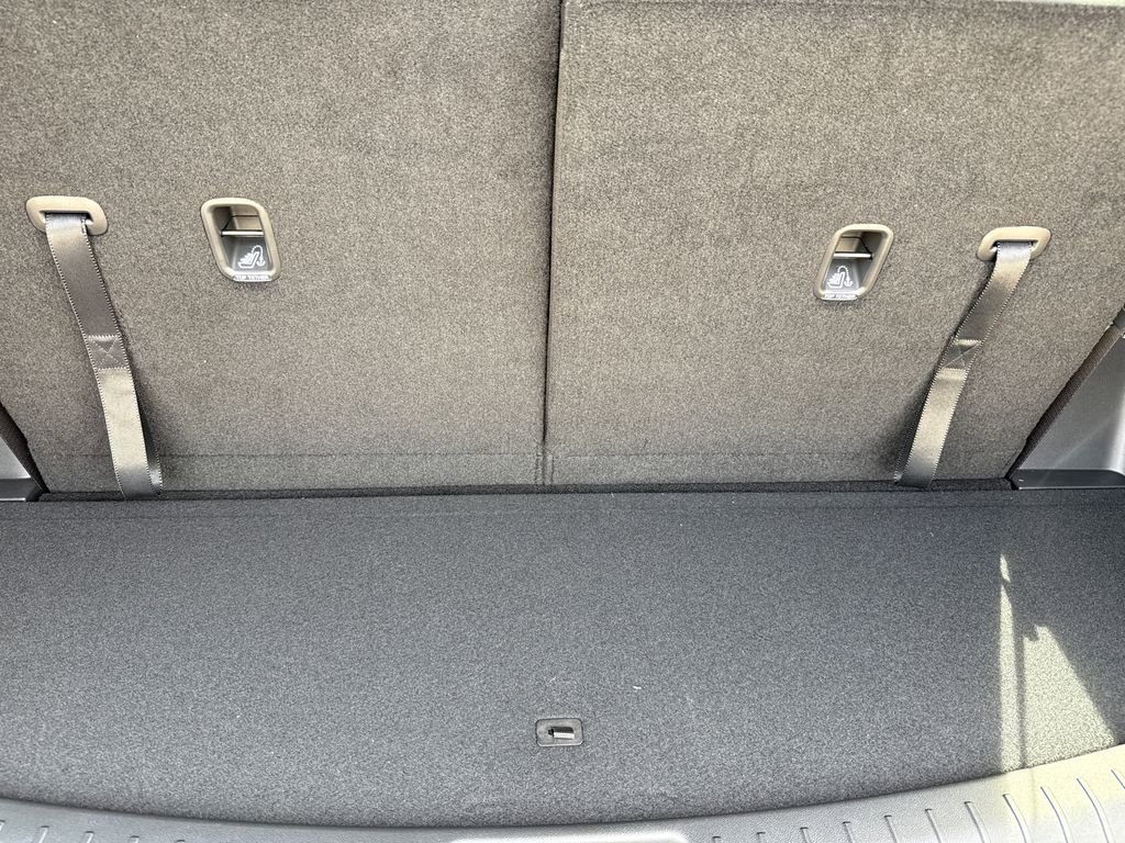 New 2026 Hyundai Santa Fe SE image 12