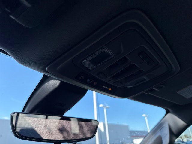 Used 2020 GMC Sierra 1500 Denali w/ Denali Ultimate Package AWD/4WD image 17