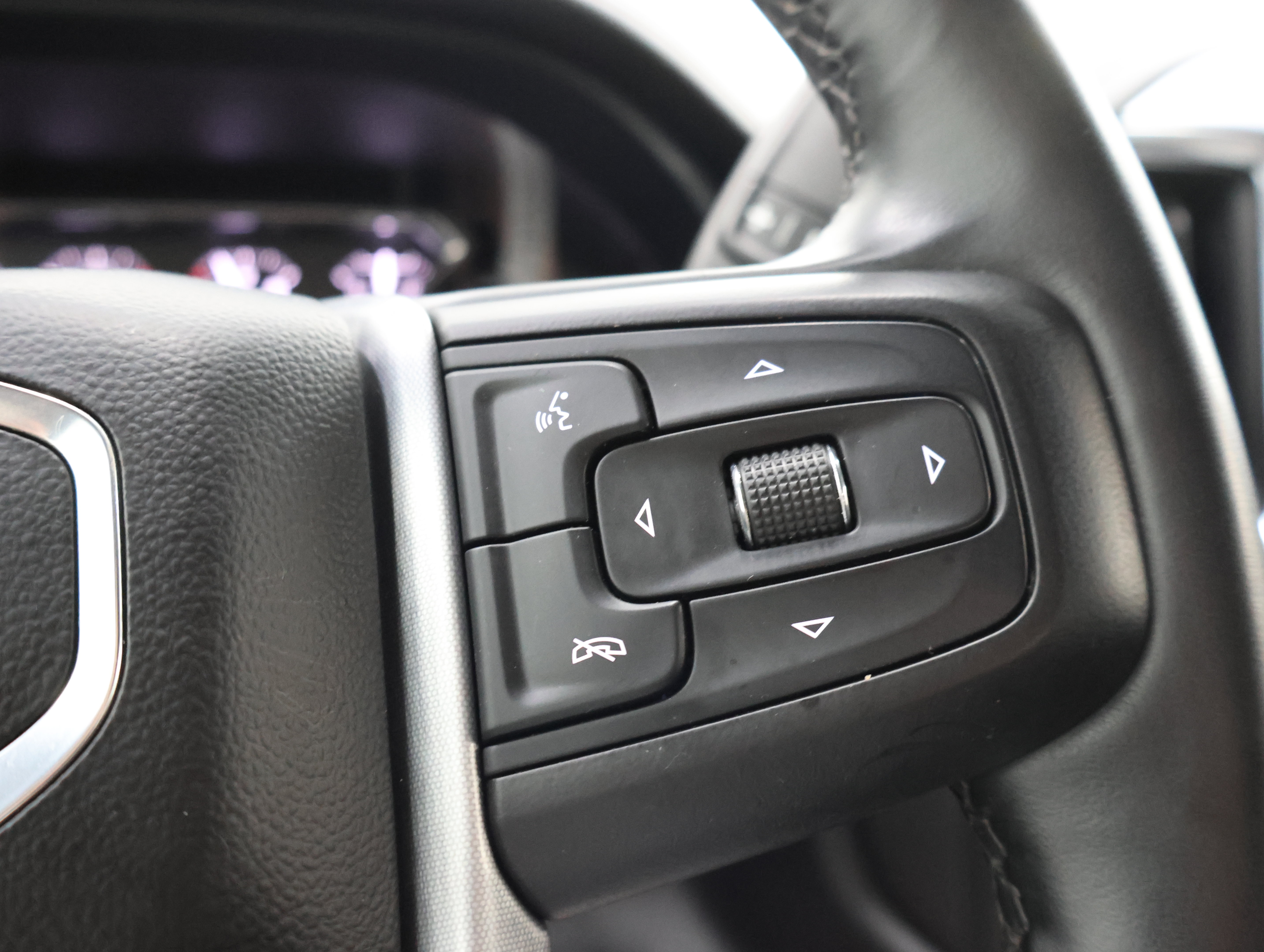 Used 2023 GMC Sierra 2500 SLE AWD/4WD image 14