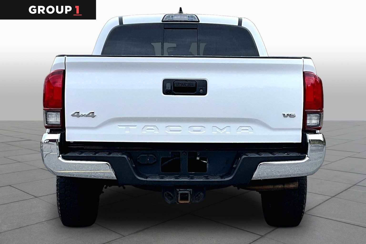 Used 2019 Toyota Tacoma SR5 AWD/4WD image 5