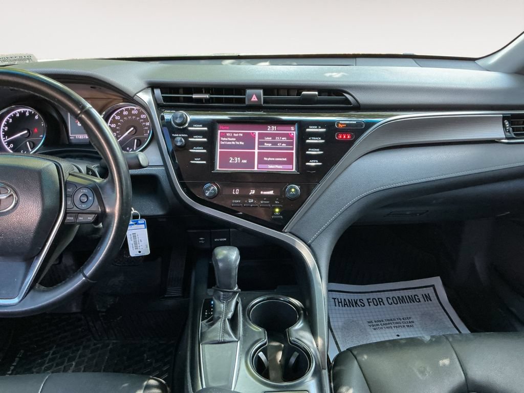 Used 2019 Toyota Camry SE FWD image 14