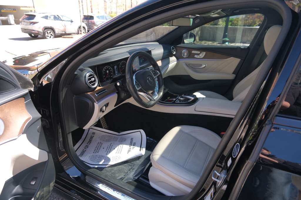 Used 2017 Mercedes-Benz E 43 AMG 4MATIC Sedan image 22