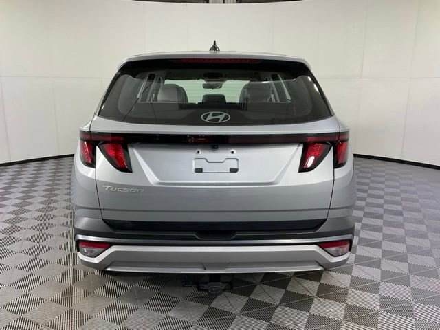 Used 2025 Hyundai Tucson SE FWD image 5