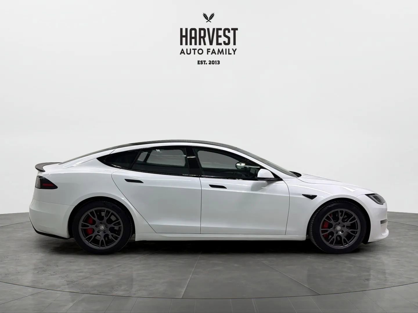 Used 2025 Tesla Model S Plaid image 8