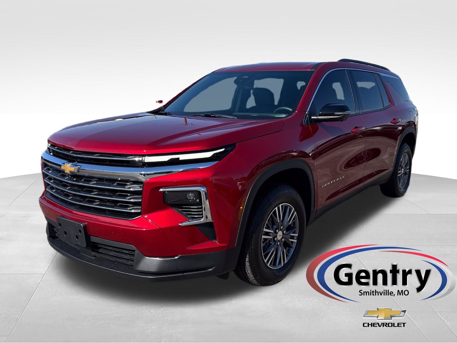 Used 2026 Chevrolet Traverse LT w/ Driver Confidence Package AWD/4WD image 1