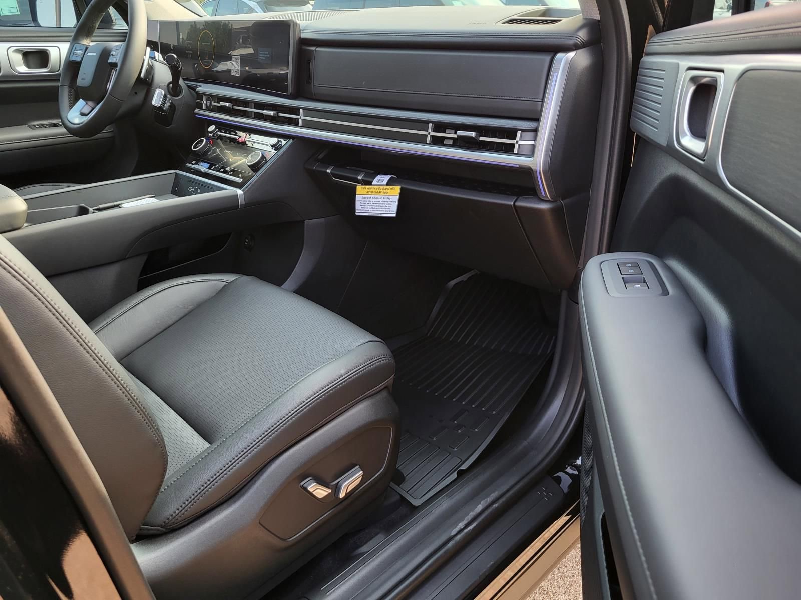 New 2026 Hyundai Santa Fe Limited FWD image 7