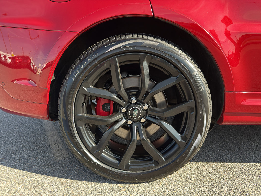 Used 2022 Land Rover Range Rover Sport SVR image 9