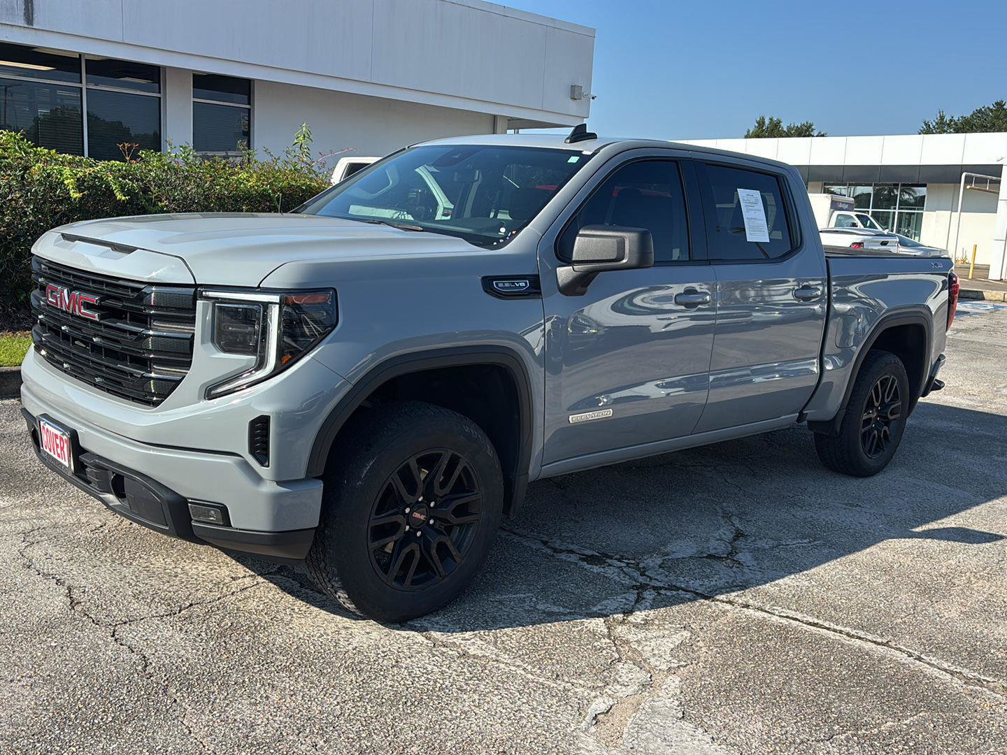 Used 2024 GMC Sierra 1500 Elevation w/ X31 Off-Road Package AWD/4WD image 3