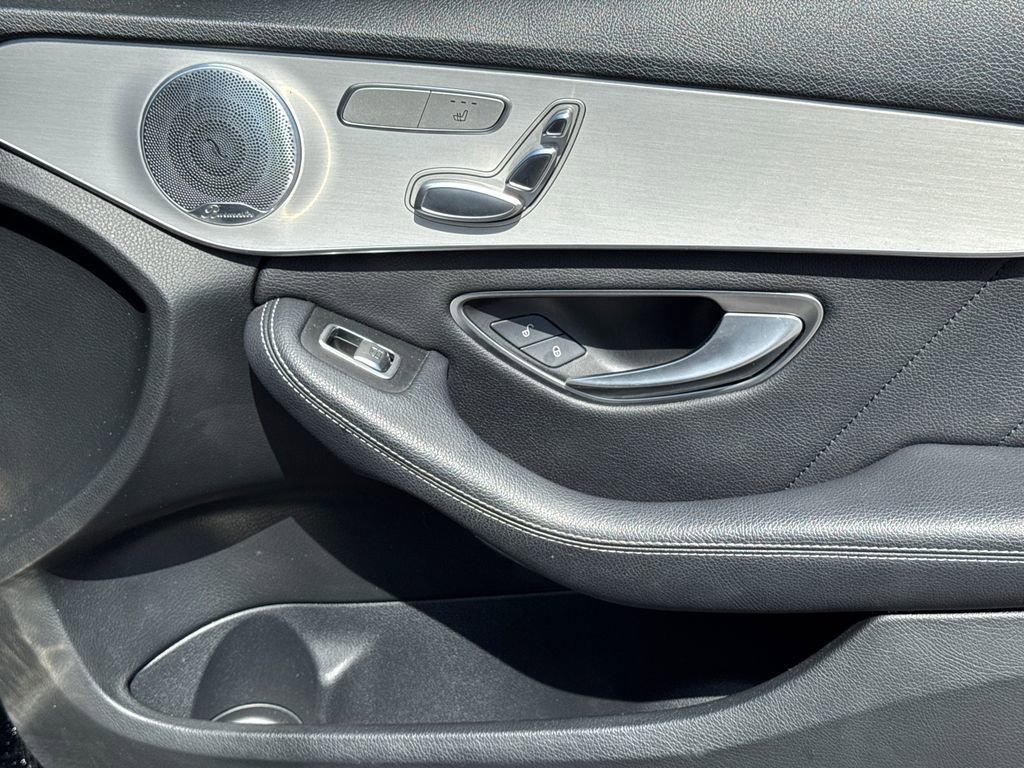Used 2020 Mercedes-Benz C 300 Sedan image 14