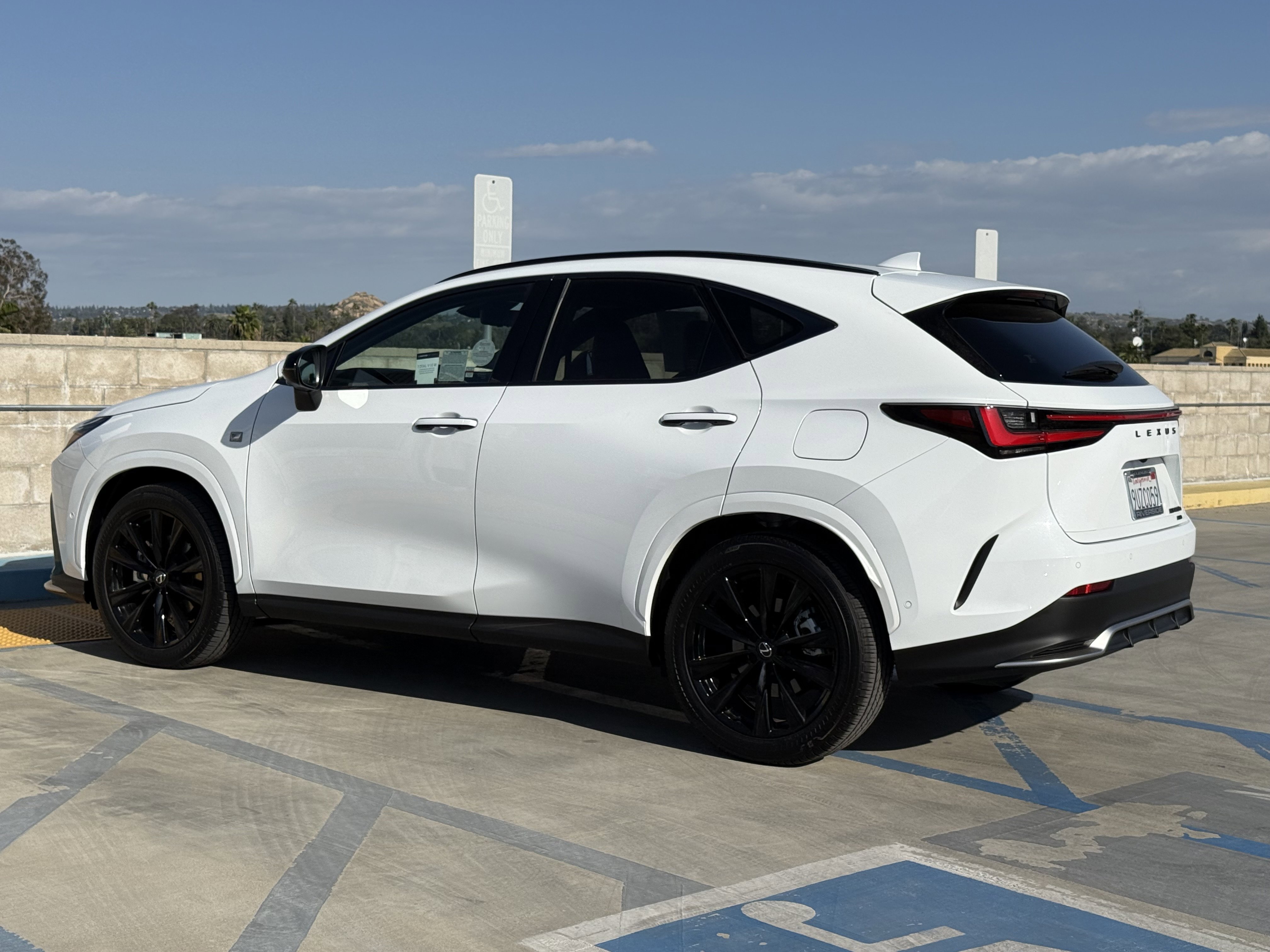 Certified 2025 Lexus NX 450h+ F Sport image 9