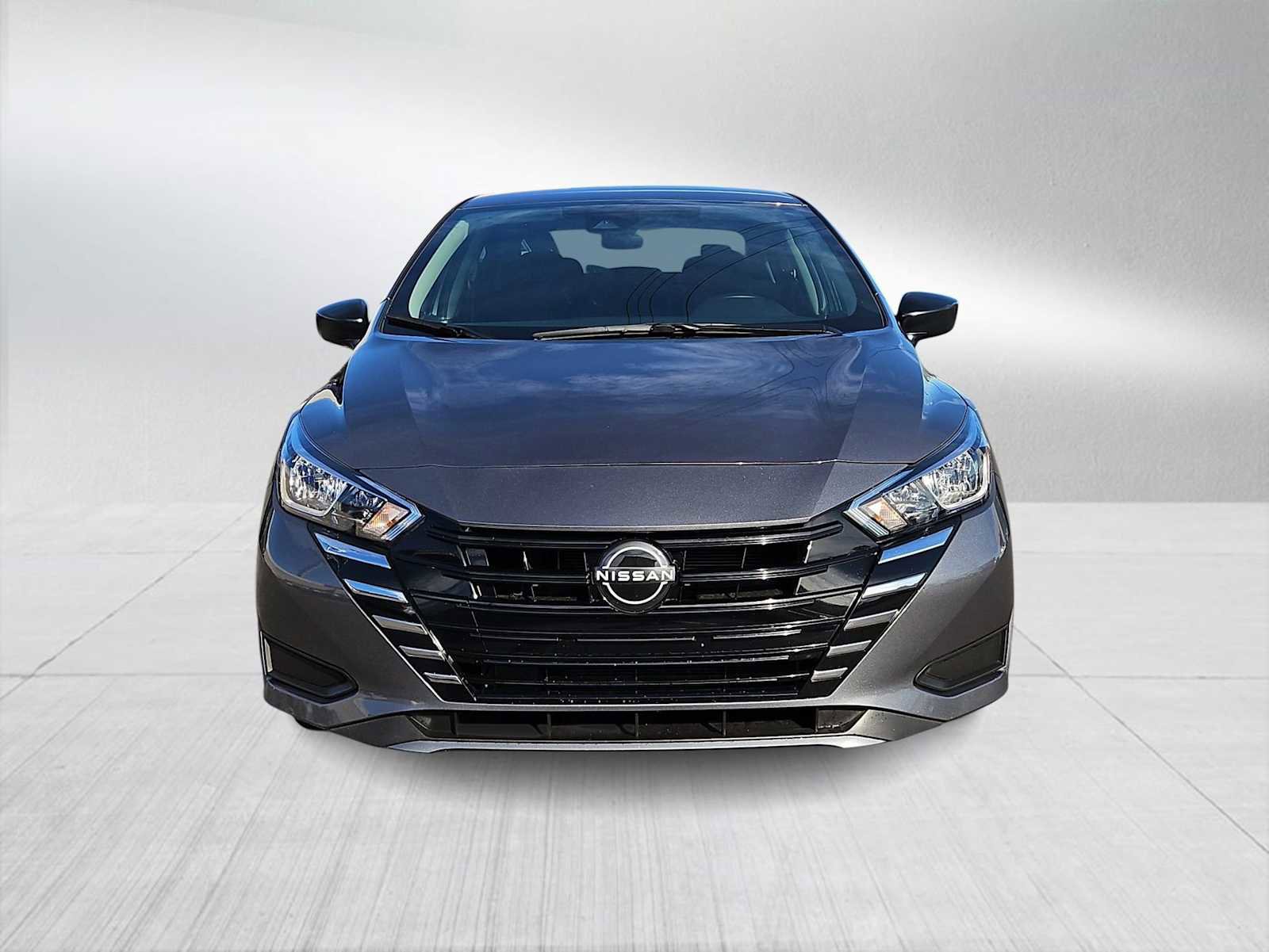 Used 2023 Nissan Versa S w/ S Plus Package image 3