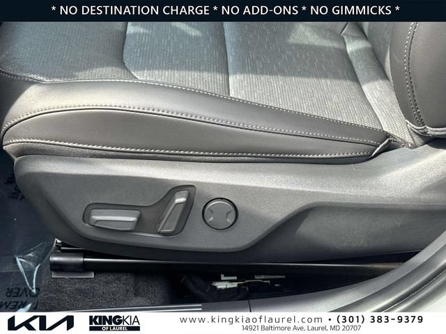Used 2025 Kia Niro FWD image 16