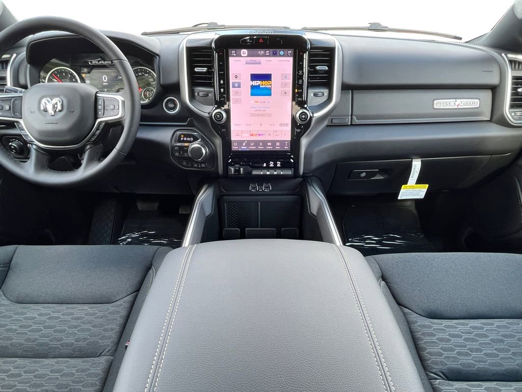 New 2026 RAM 1500 4x4 Crew Cab image 20