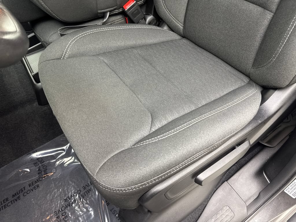 Used 2025 RAM 1500 Big Horn AWD/4WD image 32