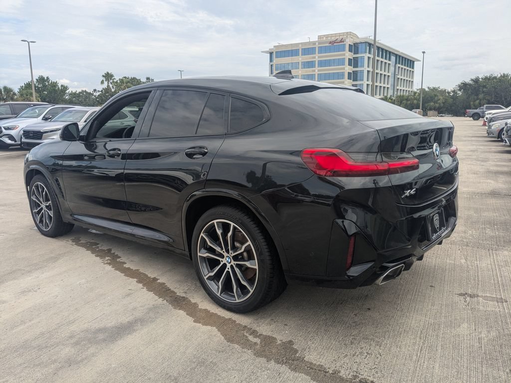 Used 2023 BMW X4 xDrive30i w/ M Sport Package AWD/4WD image 31