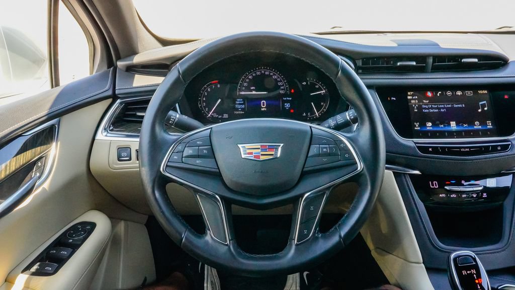 Used 2019 Cadillac XT5 FWD image 18