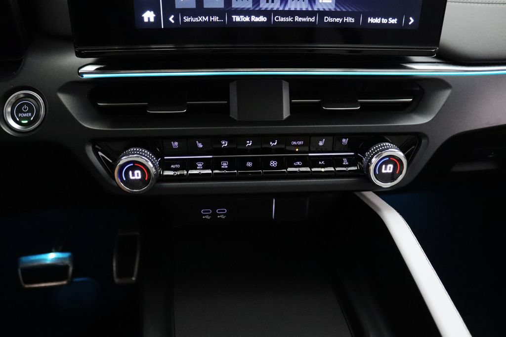 Certified 2024 Acura ZDX A-Spec AWD/4WD image 22