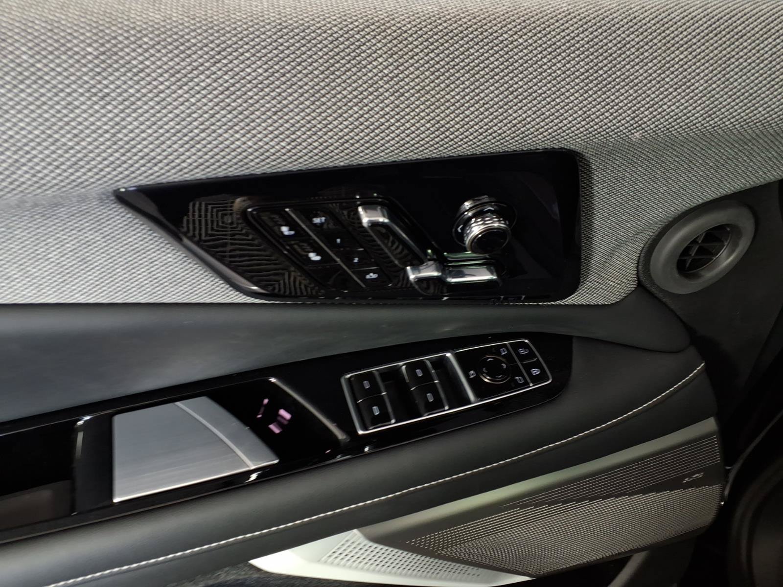 New 2026 Cadillac Optiq Luxury 1 AWD/4WD image 11