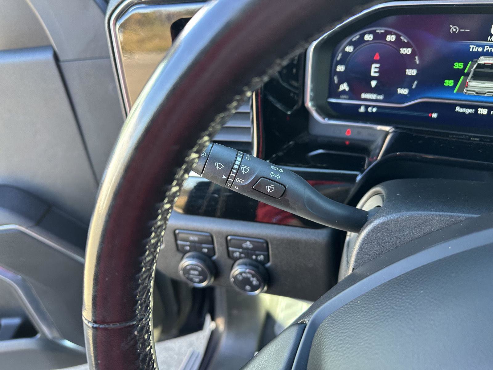 Used 2023 Chevrolet Silverado 1500 LT image 25