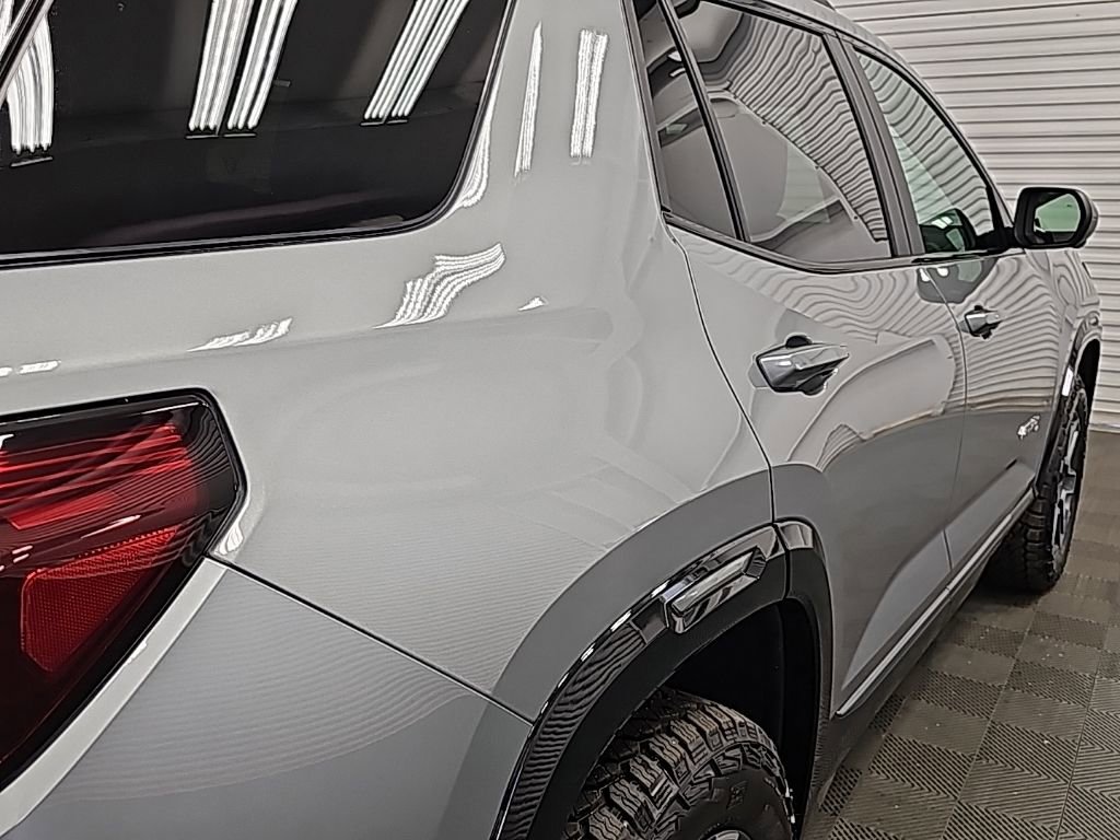 New 2026 GMC Terrain AT4 w/ Convenience Package III image 9