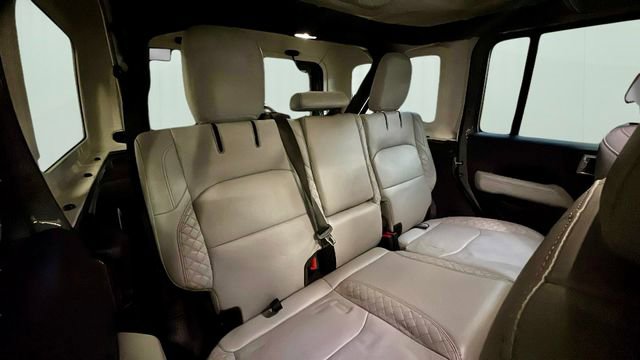 Used 2022 Jeep Wrangler Unlimited Sahara image 23