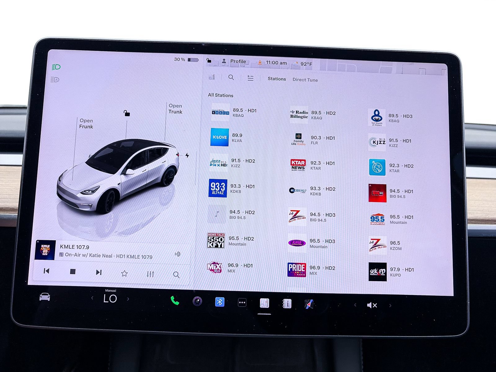 Used 2023 Tesla Model Y Performance AWD/4WD image 25