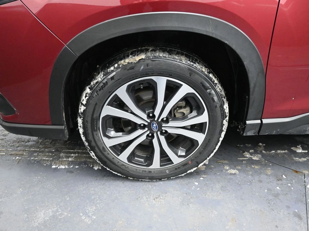 Used 2024 Subaru Forester Limited image 14
