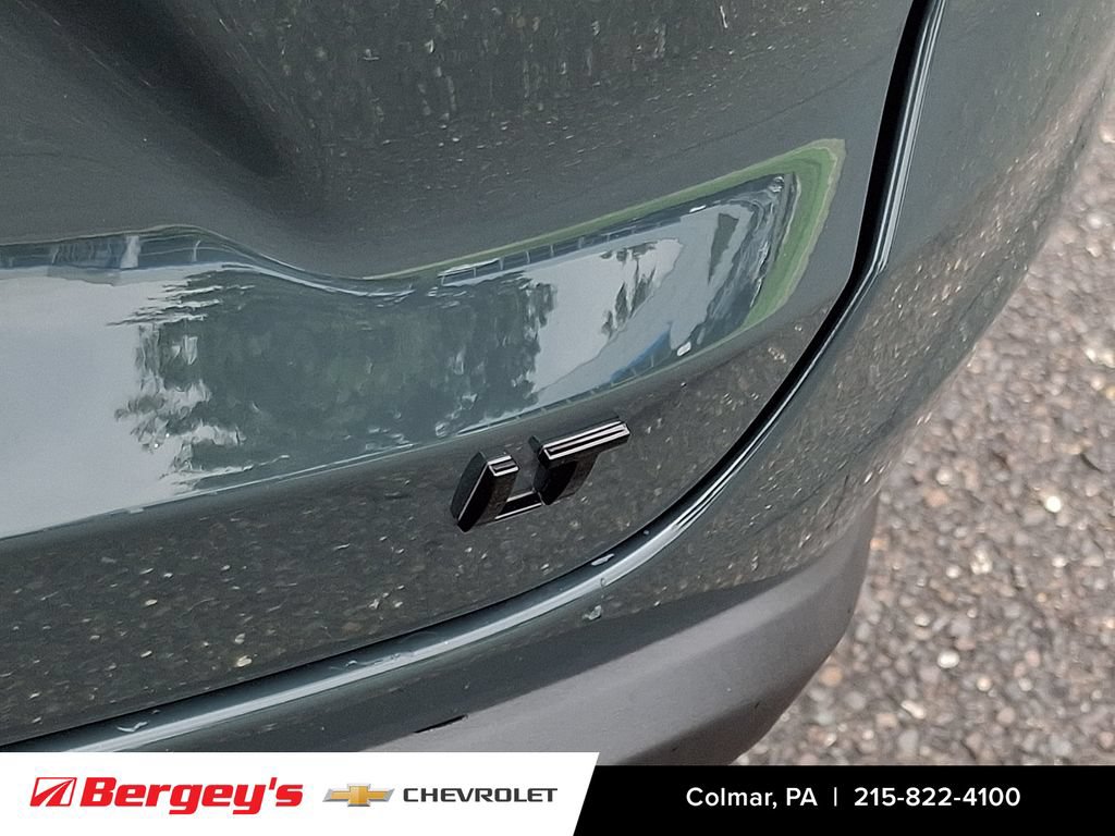 Certified 2026 Chevrolet Trax LT w/ Midnight Edition FWD image 33