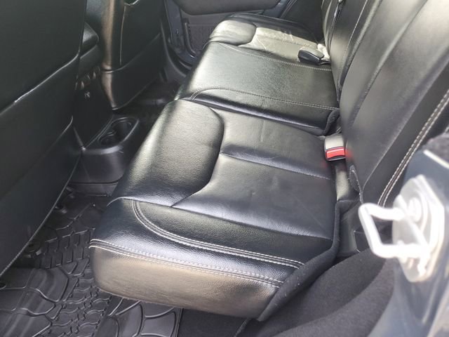 Used 2017 Jeep Wrangler Unlimited Rubicon AWD/4WD image 26