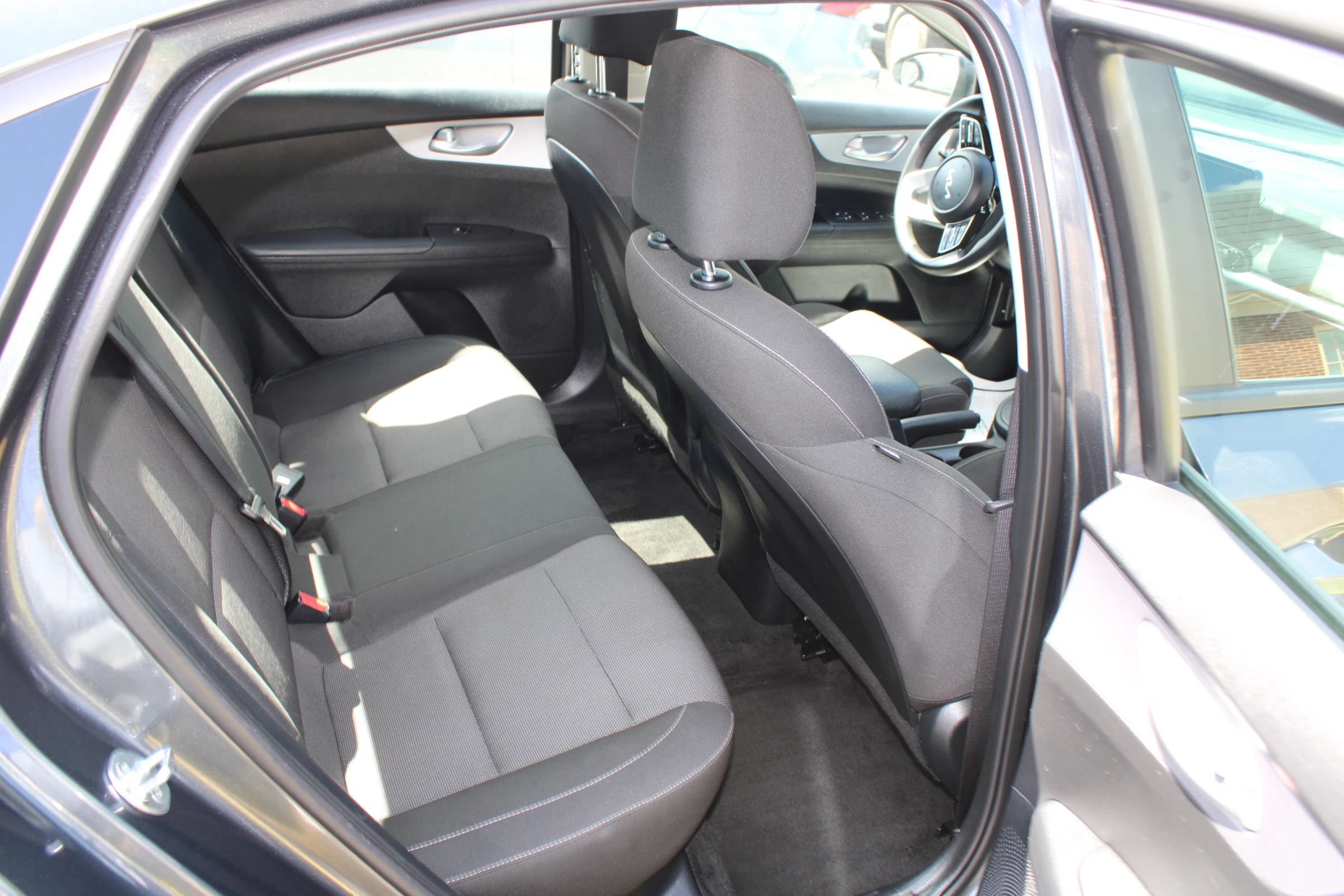 Used 2024 Kia Forte LXS FWD image 22