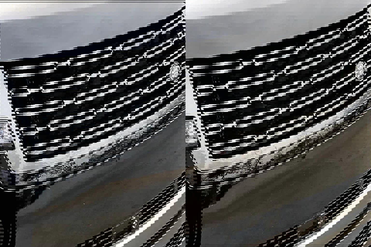 Used 2023 Land Rover Range Rover SE image 28