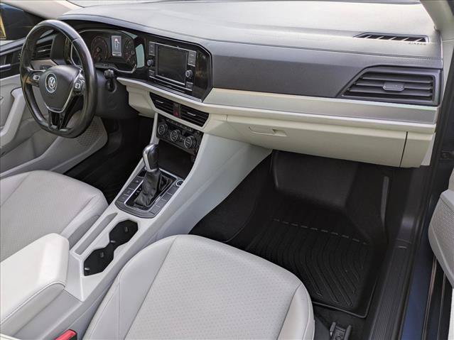 Used 2019 Volkswagen Jetta SE FWD image 19
