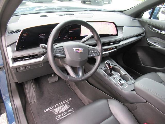 Certified 2025 Cadillac XT4 Premium Luxury image 16