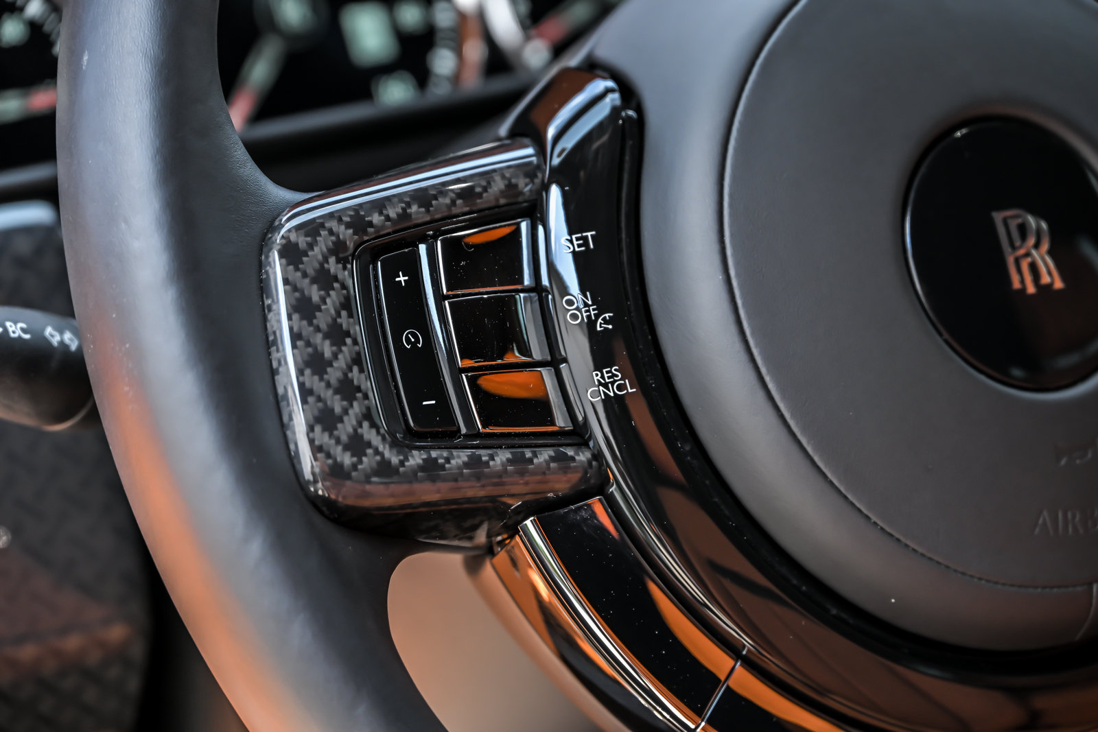 Used 2023 Rolls-Royce Cullinan Black Badge AWD/4WD image 27
