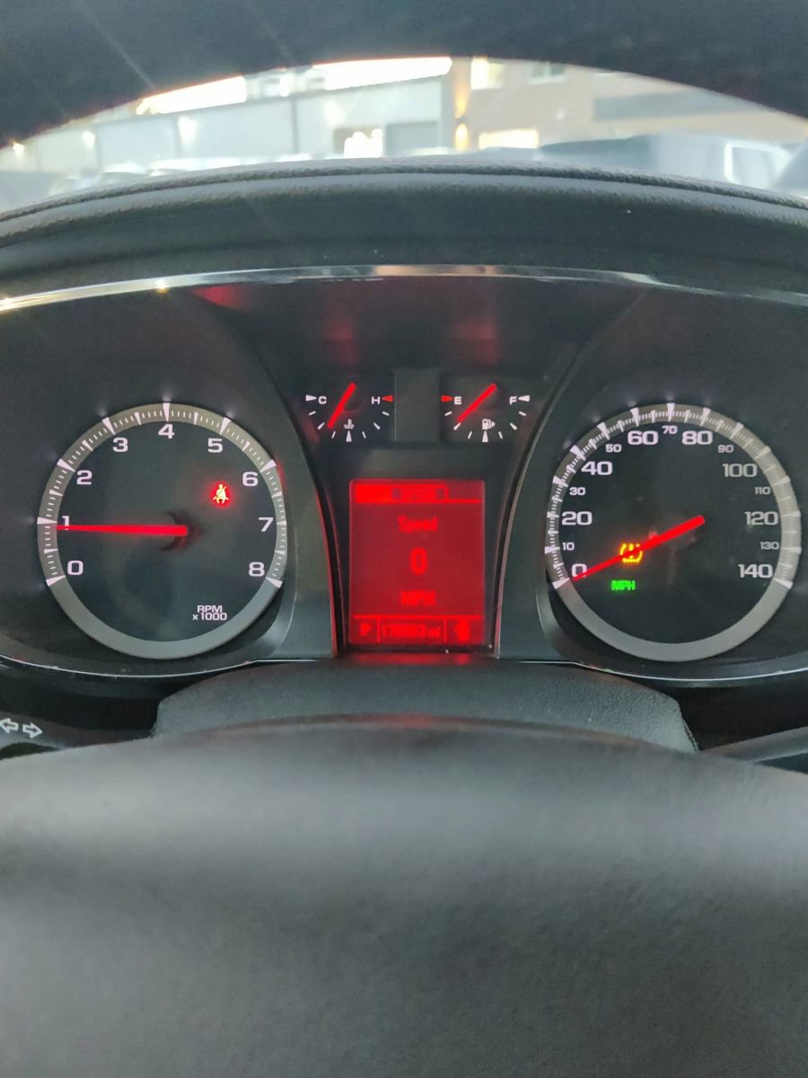 Used 2013 GMC Terrain SLE AWD/4WD image 30